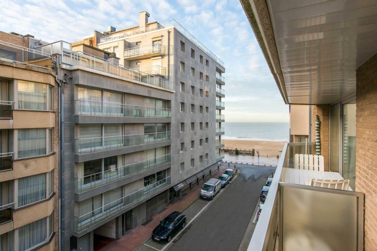Yellow Knokke-Heist Εξωτερικό φωτογραφία